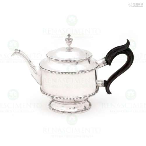 A D. MARIA (1777-1816) TEAPOT