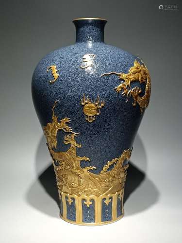 Blue-glazed phoenix-tailed meadow carving with gold-painted ...