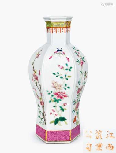 民国 粉彩花卉纹六方瓶