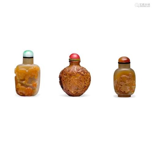 THREE SNUFF BOTTLES, ONE AMBER AND TWO CHALCEDONY AGATE  (3)