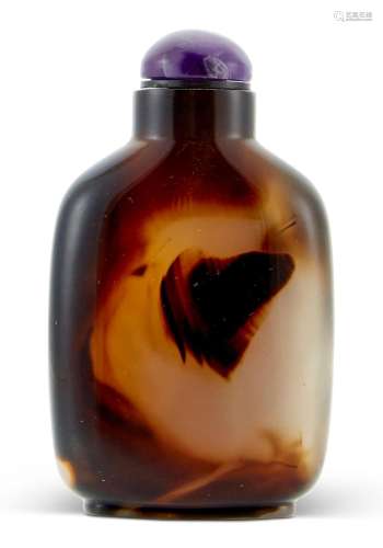 A Chinese Shadow Agate Snuff Bottle Height 2 1/2 "