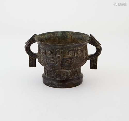 A Chinese Bronze Archaistic Ding Vessel Diameter 6 3/4 "...