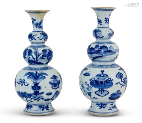 A Pair of Chinese Blue and White Porcelain Triple Gourd Vase...