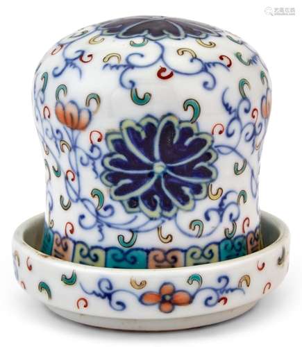 A Chinese Doucai Porcelain Dice Shaker Height 3 "