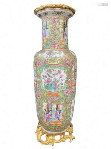 A very large cantonese enamel vase, Qing Dynasty Pr.