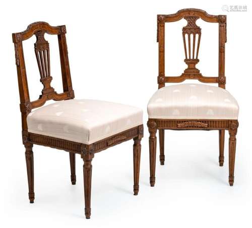 Ein Paar Josephinische Stühle Österreich, um 1790