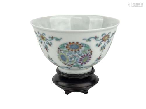 A fine Dou-Chai cup, Qing Dynasty Pr.