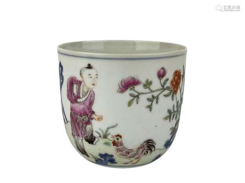 A famille rose cup, Qing Dynasty Pr.