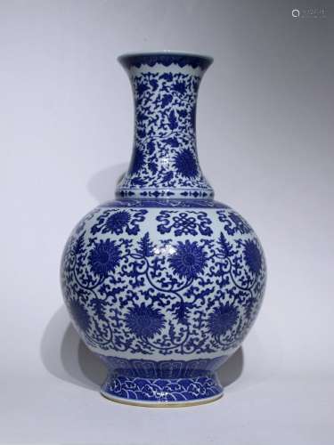 Blue and white lotus celestial vase