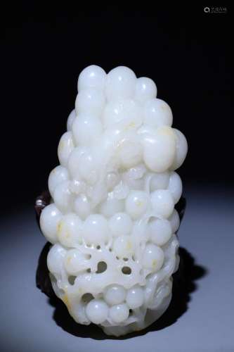 Hetian jade squirrel grape handle with many children and man...