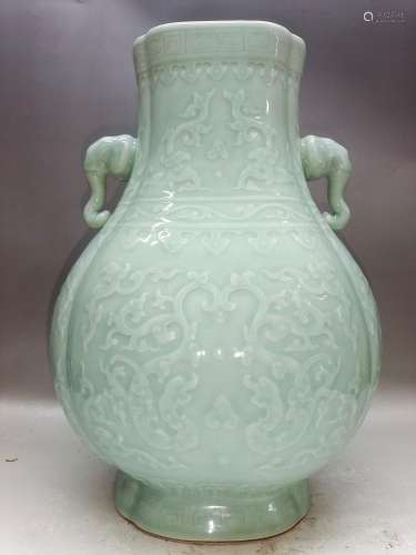 Bean Green Glaze Elephant Ear Appreciation Vase