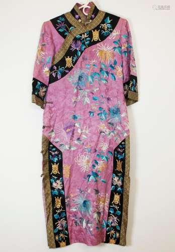 Chinese Late Qing Lavender Silk Damask Robe