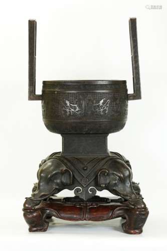 Fine Large Chinese 18th C Bronze Incense Burner