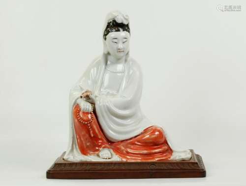 Chinese Iron Red Enameled Porcelain Seated Guanyin