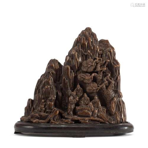 A CHINESE CARVED ALOES-WOOD DECORATION