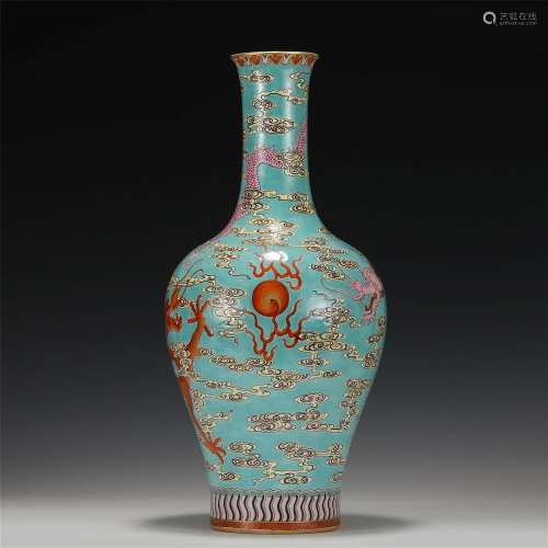 A CHINESE GREEN GLAZE DRAGON VASE