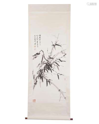 A CHINESE PAINTING OF INK BAMBOO SIGNED DONG SHOUPING