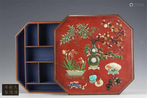 A FINE CHINESE HARDSTONES INLAID LACQUER BOX WITH COVER
