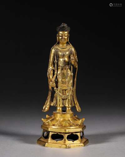 A gilding copper Guanyin statuette