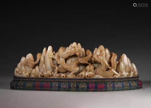 A dragon patterned Shoushan soapstone brush stand