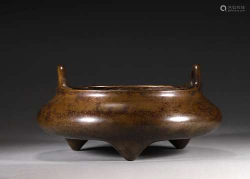 A double-eared copper censer