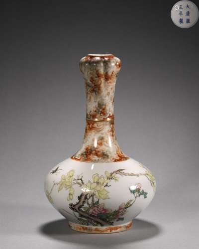 A famille rose flower and butterfly porcelain vase, Yongzhen...