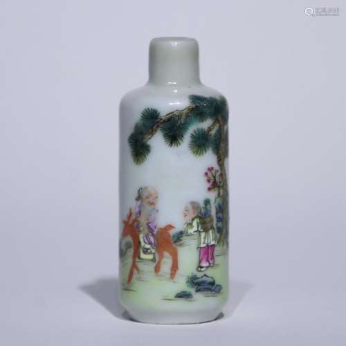 A Wu cai 'figure' snuff bottle