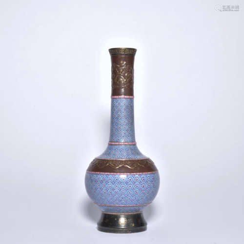 A bean-sauce-coloured glaze vase