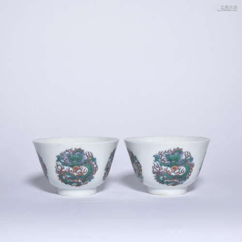 A pair of DouCai 'dragon' cup