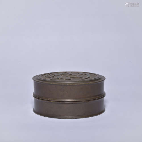 A bronze box and cover