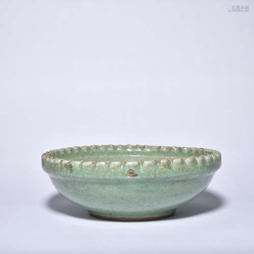 A celadon-glazed washer