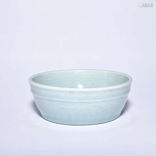 A celadon-glazed washer