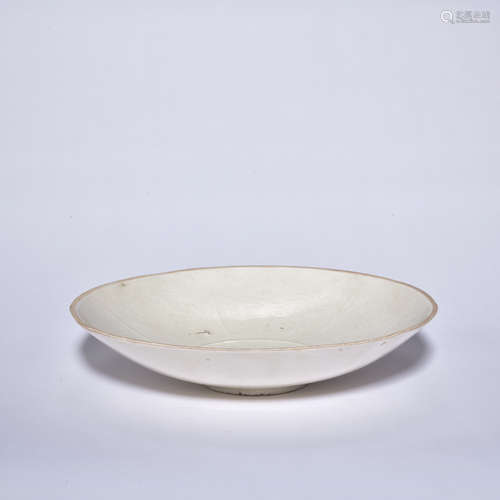 A Ding kiln dish