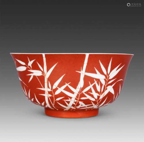 清 珊瑚红釉留白竹纹大碗