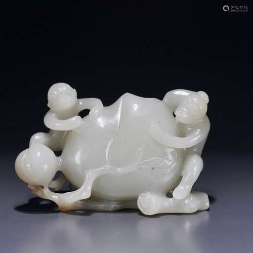 Hetian Jade Monkey Birthday Ornament