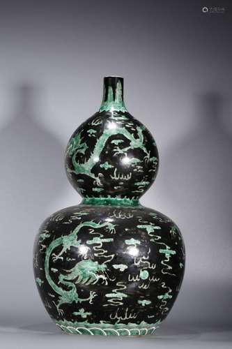 Dark green colorful dragon play beads gourd bottle