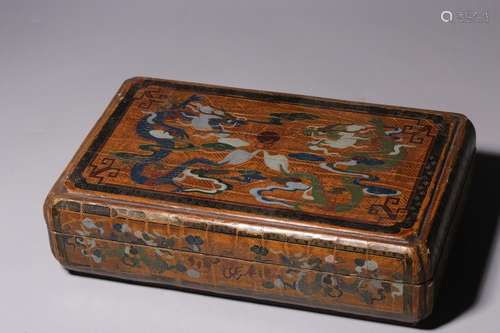 Carved lacquer double dragon pattern lid box