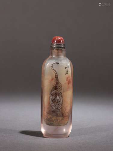 Crystal inner painting "Tiger" snuff bottle