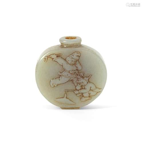 Celadon Jade Snuff Bottle