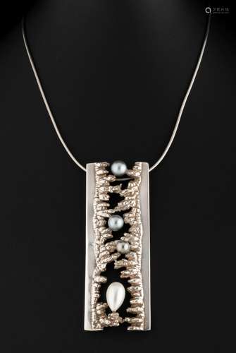 DE SAEDELEER * (1946-2022)Collier imposant en argent (