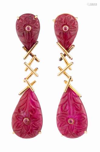 VERNEY ParisBoucles d'oreilles pendantes en or jaune 1