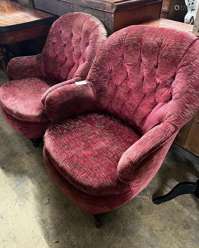 A near pair of Victorian button spoonback armchairs, width 7...