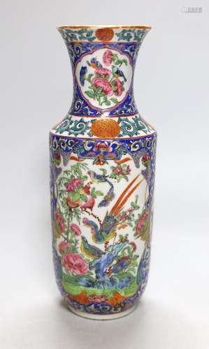 A late 19th century Chinese famille rose vase, 25.5cm high