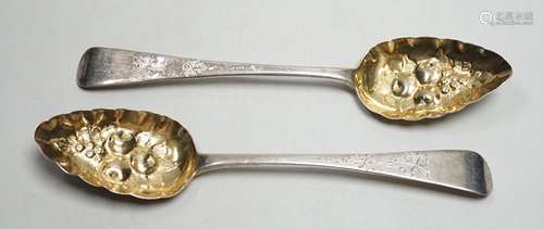 A pair of George IV silver Old English pattern berry spoons,...