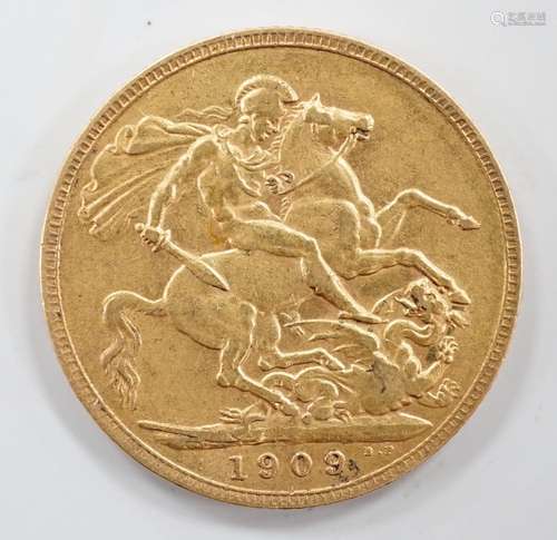 An Edward VII 1909 gold sovereign, good F.