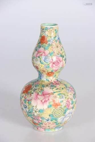 CHINE, XIXe siècle. Vase de forme double gourde  en por