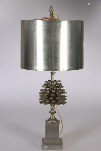 Maison CHARLES. Lampe de table - Vers 1970. En laiton b
