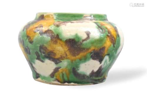 Chinese Sancai Glazed Jar. 17/18th C.
