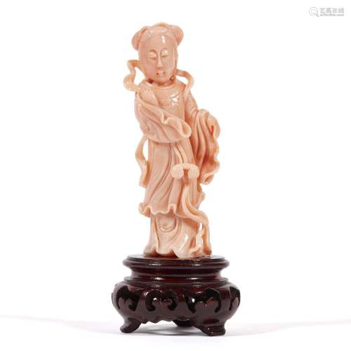 A CARVING, CHINA, QING DYNASTY, 20TH CENTURY<br />
清 二十世...