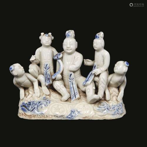 A BISCUIT PORCELAIN, CINA, QING DYNASTY, 19TH CENTURY<br />
...
